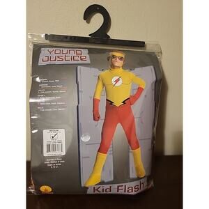 Kid Flash Halloween Costume Size Medium 8-10- Used One Halloween